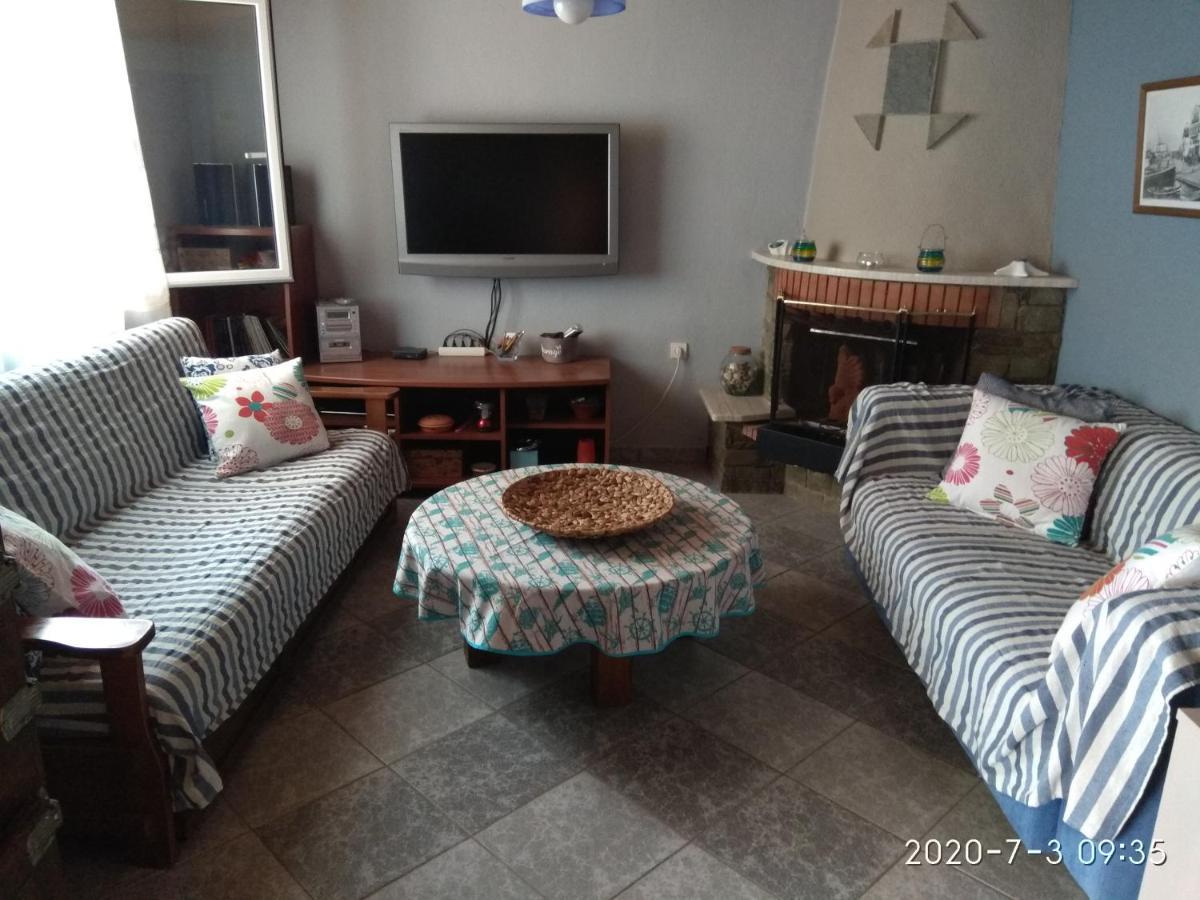 Villa Alexandra Nea Iraklitsa Buitenkant foto